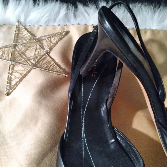 KATE SPADE SLINGBACK HEELS - Picture 3 of 3